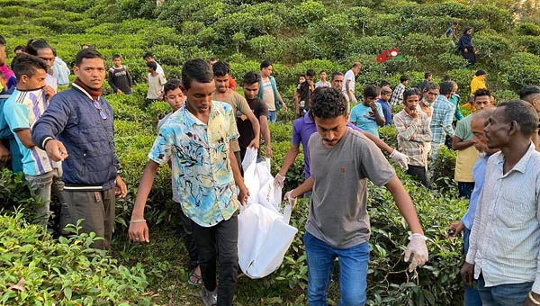 ছবি : লাশ উদ্ধার